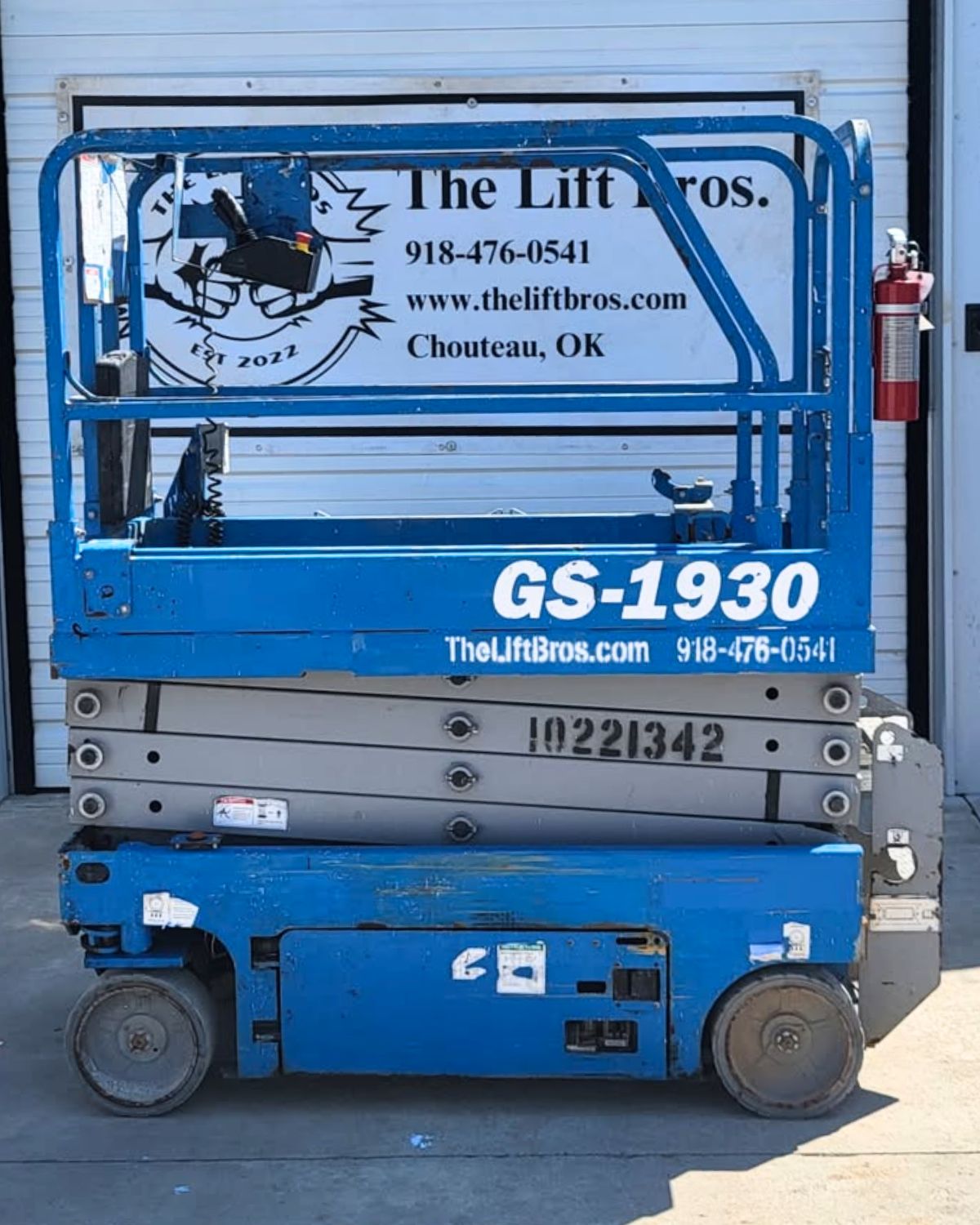Genie Scissor Lift