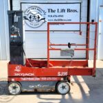 Vertical Mast Man Lift (5)