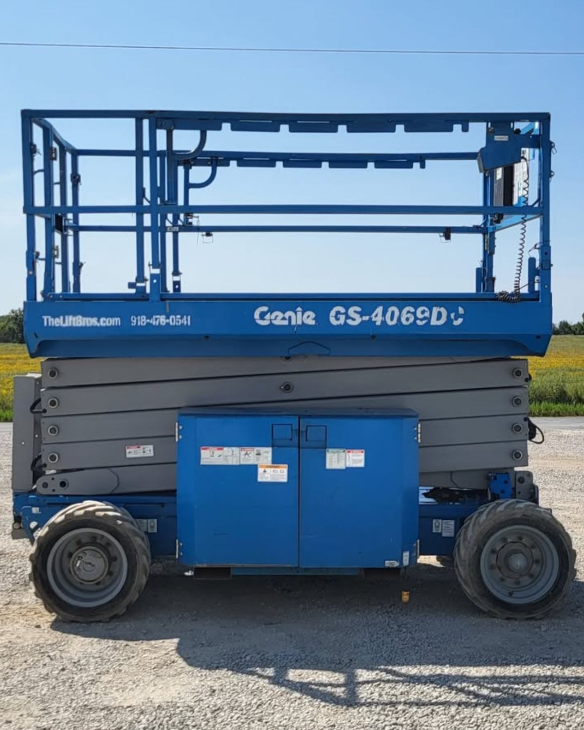 Genie Rough Terrain Lift