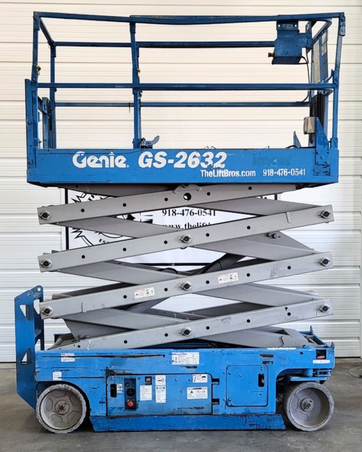 Genie Scissor Lift