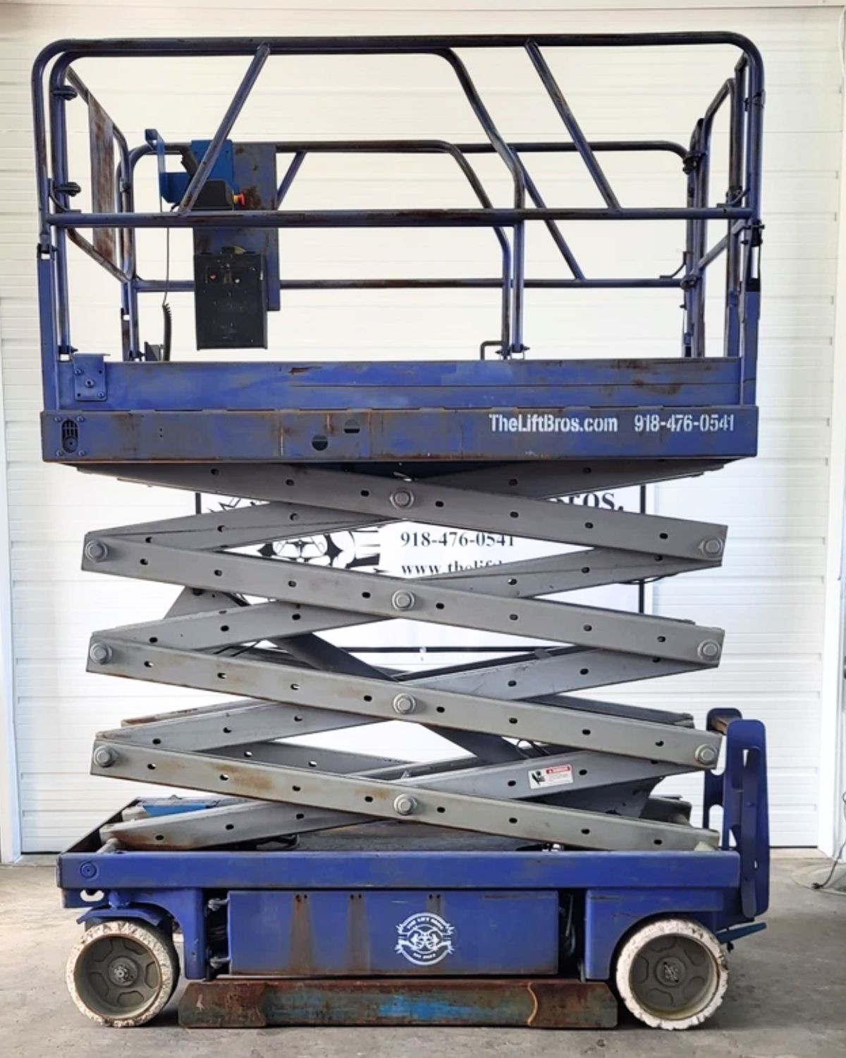 Genie Scissor Lift