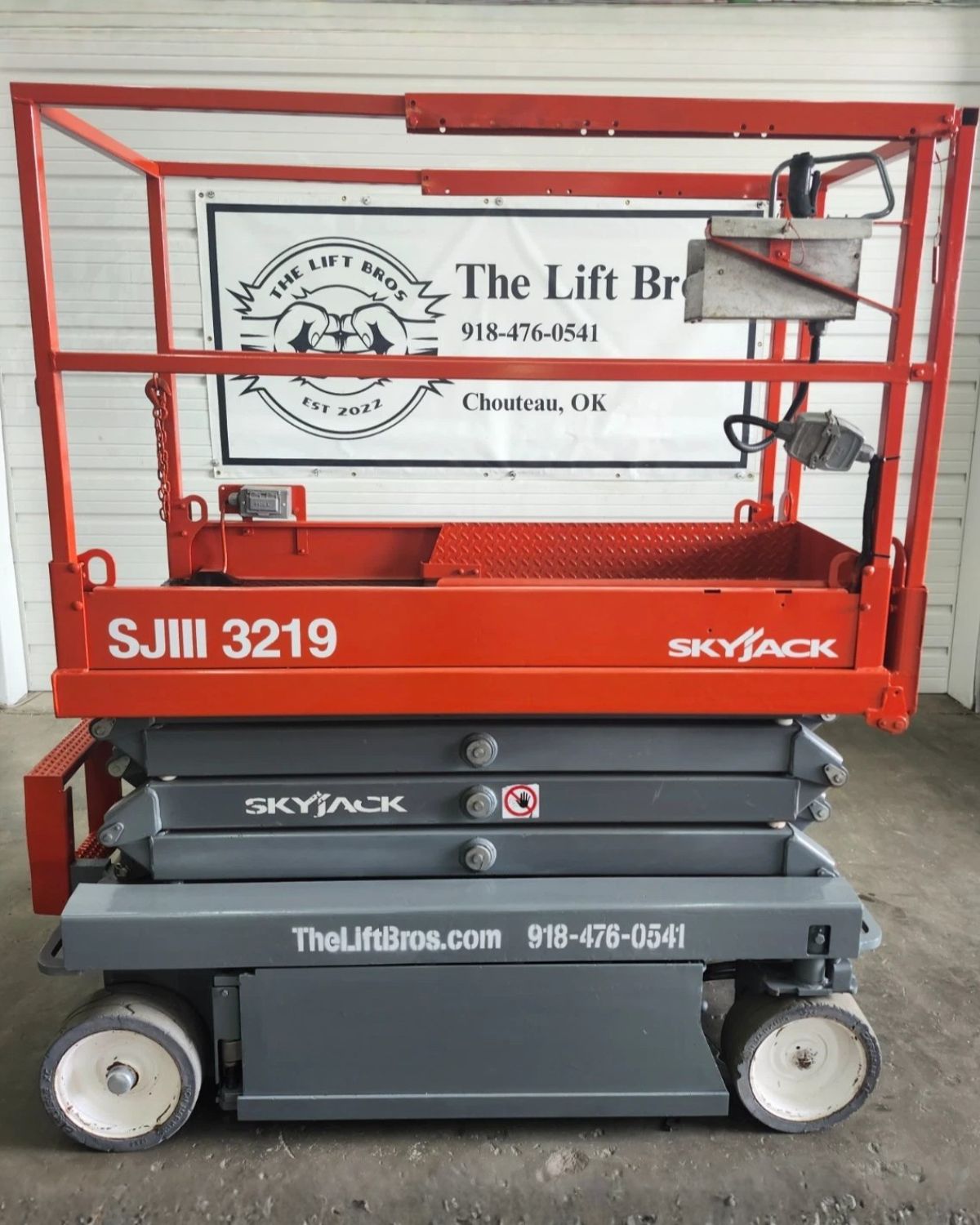 Skyjack 3219 Scissor Lift