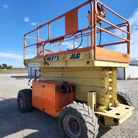 rough terrain scissor lift